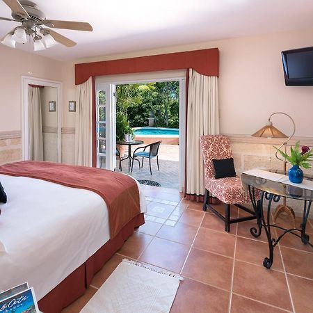 Little Arches Boutique Hotel - Adults Only Oistins Exterior photo