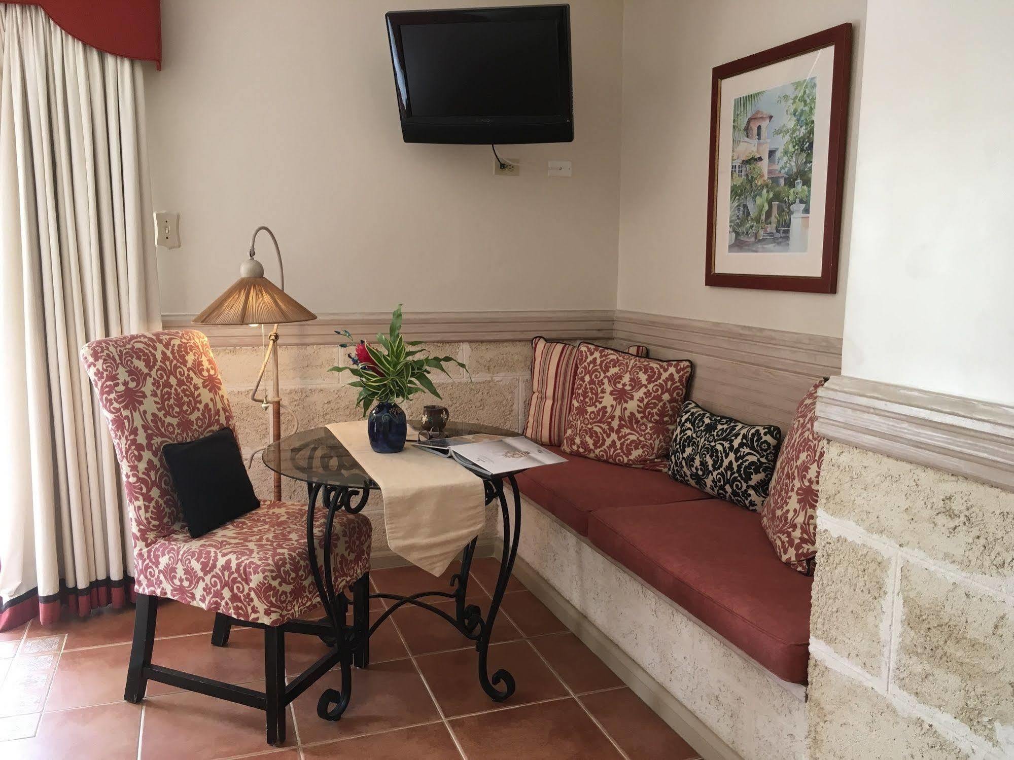 Little Arches Boutique Hotel - Adults Only Oistins Exterior photo